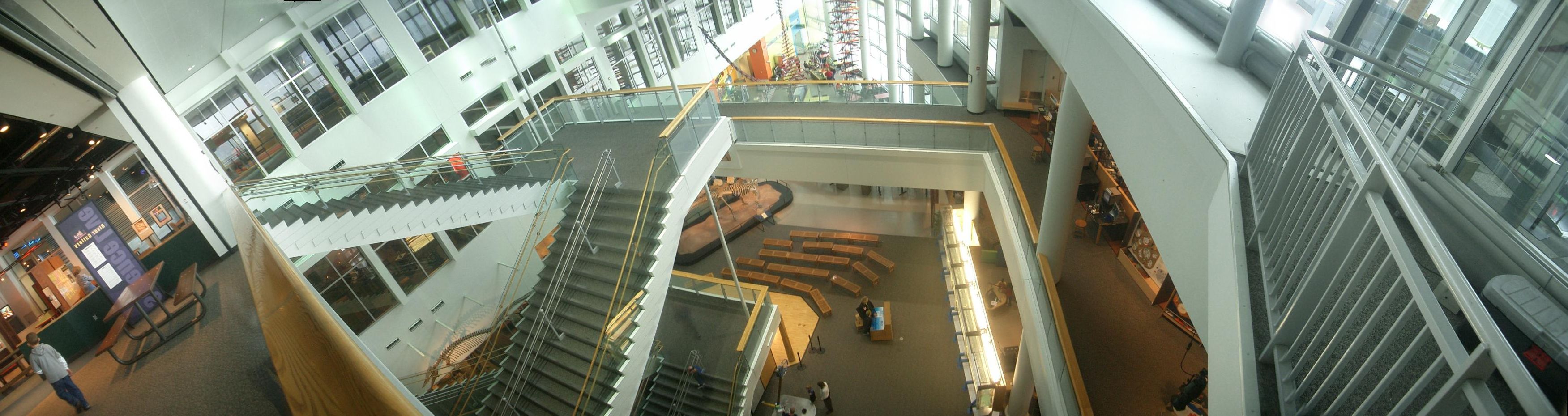 Image Science Museum of Minnesota Multilevel.jpg (245/314)